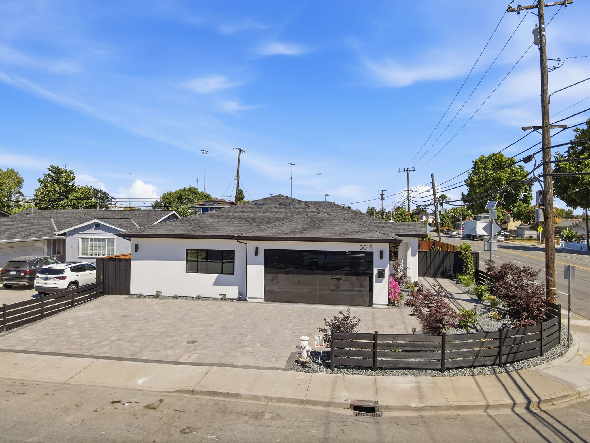 003_F8_AERIAL_3015 Machado Ave