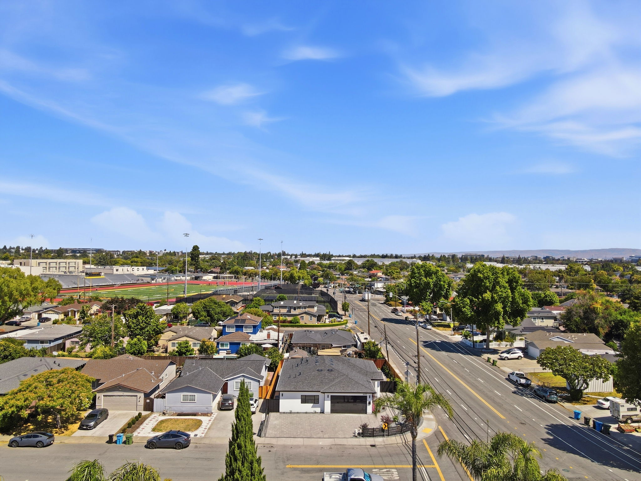 004_F8_AERIAL_3015 Machado Ave