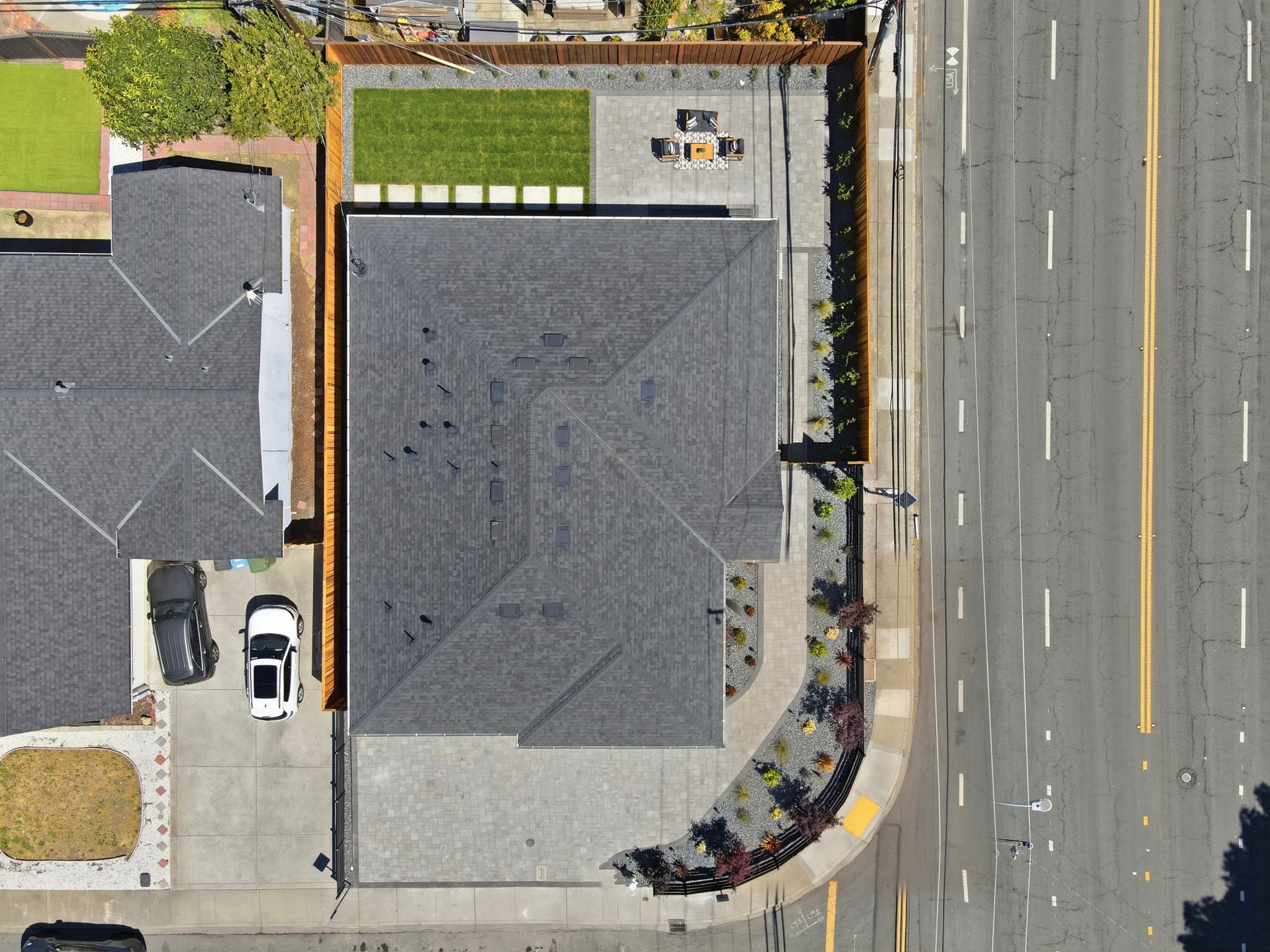 007_F8_AERIAL_3015 Machado Ave