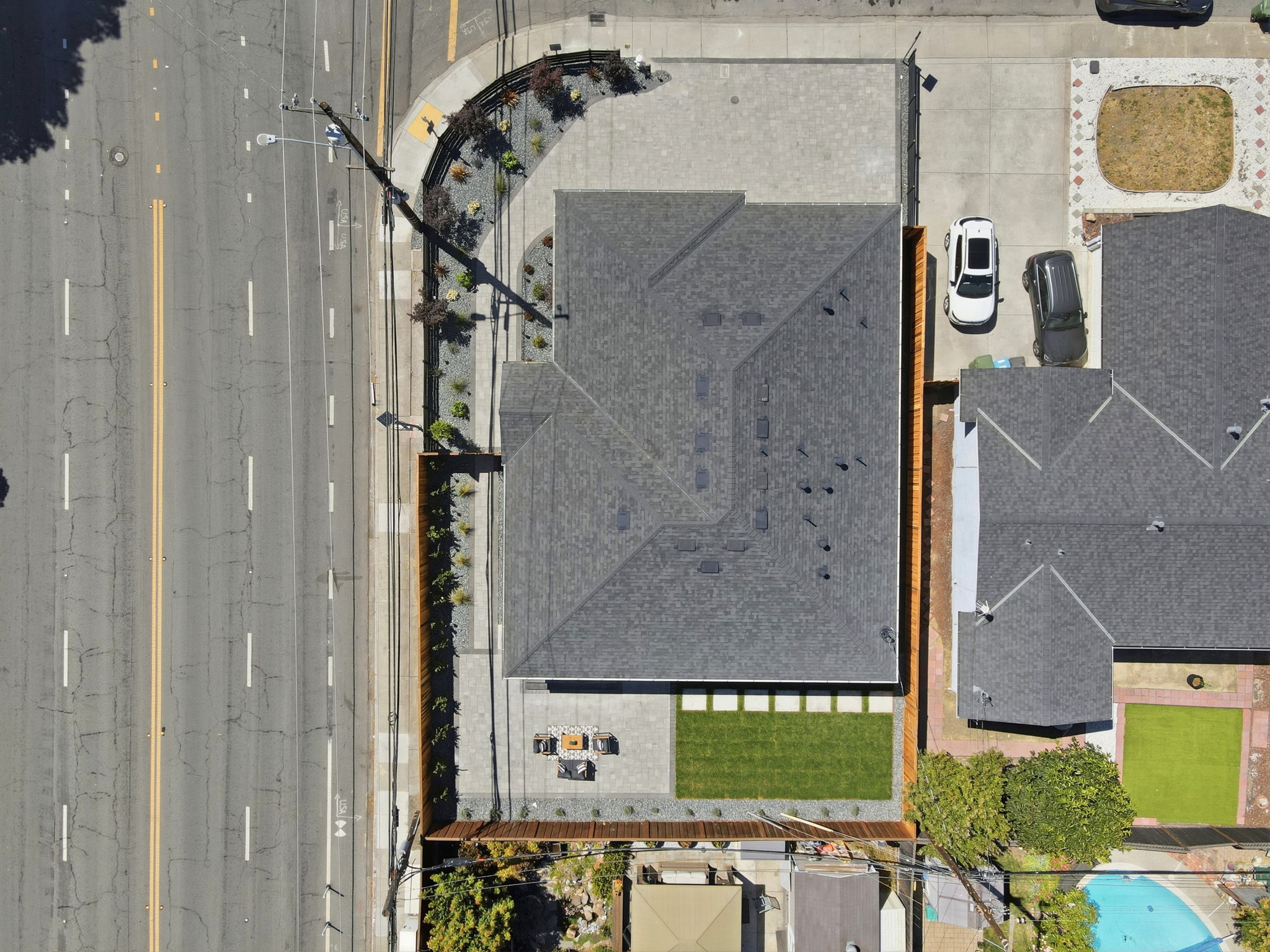 009_F8_AERIAL_3015 Machado Ave