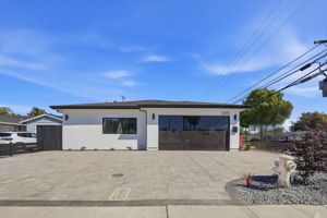 001_F8_3015 Machado Ave