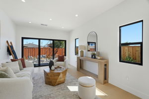 007_F8_3015 Machado Ave