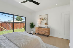 026_F8_3015 Machado Ave