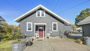  Photo 47