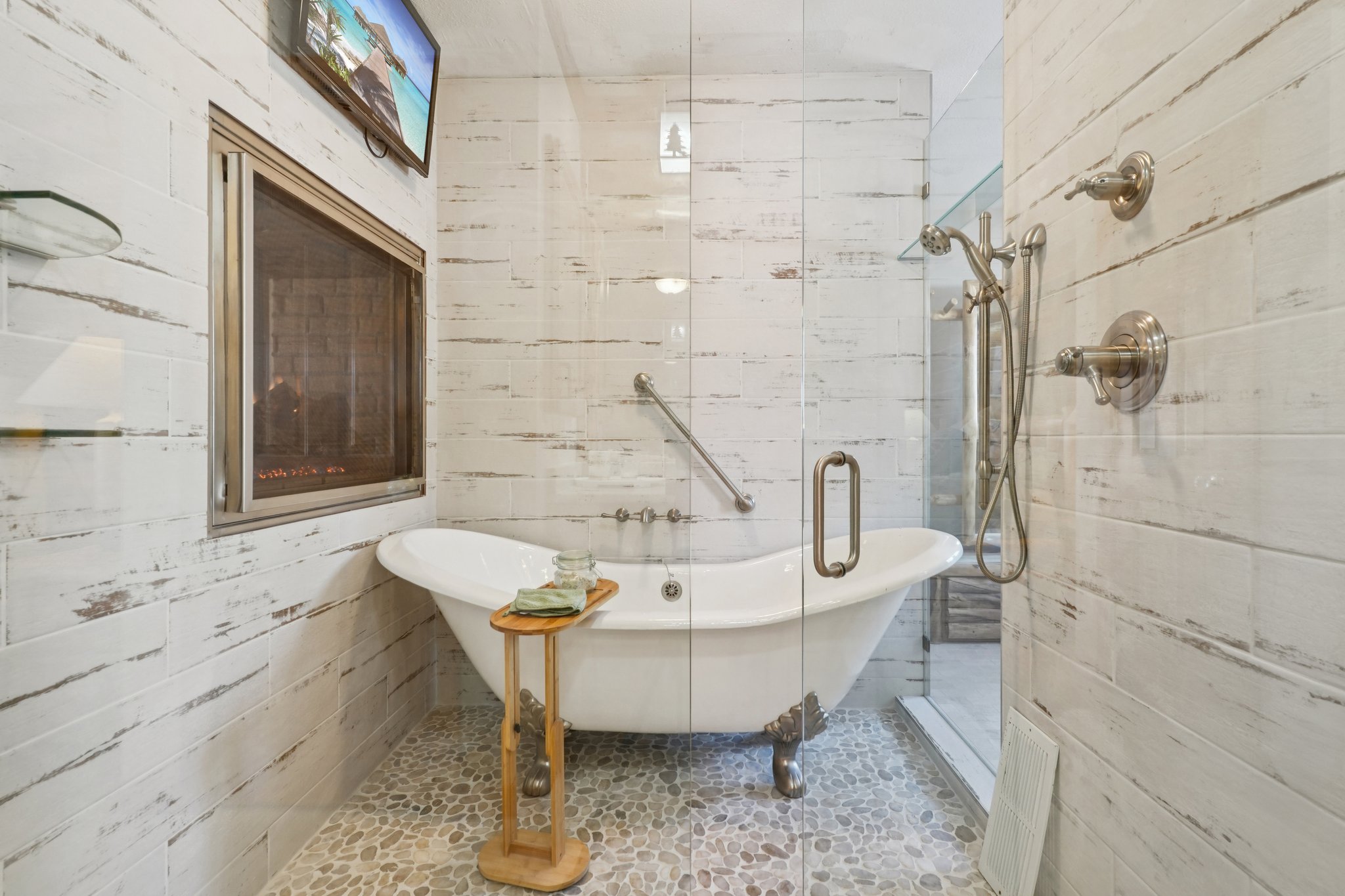 Schilling Ave-S0502-032.jpg