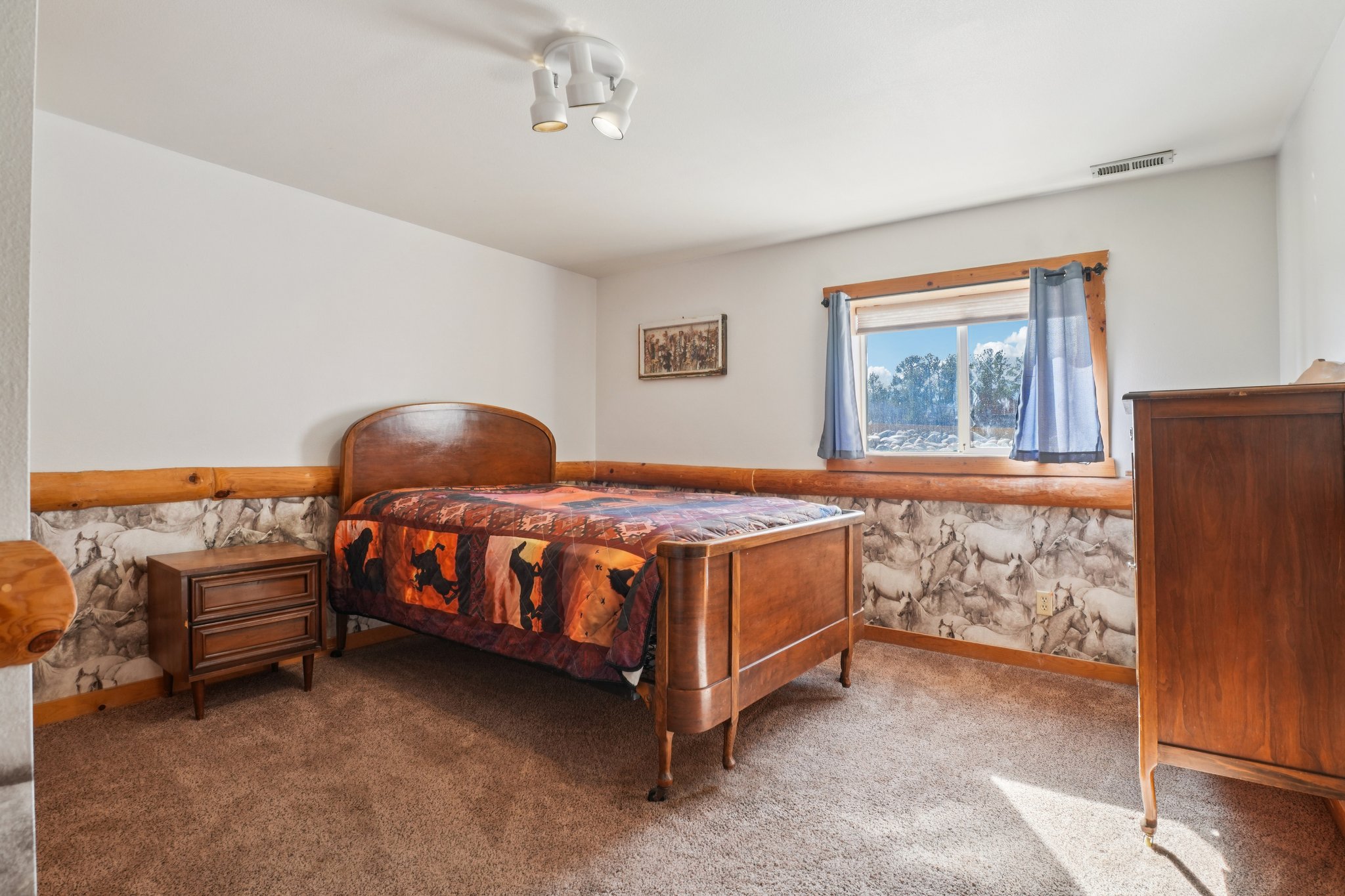 Schilling Ave-S0502-046.jpg