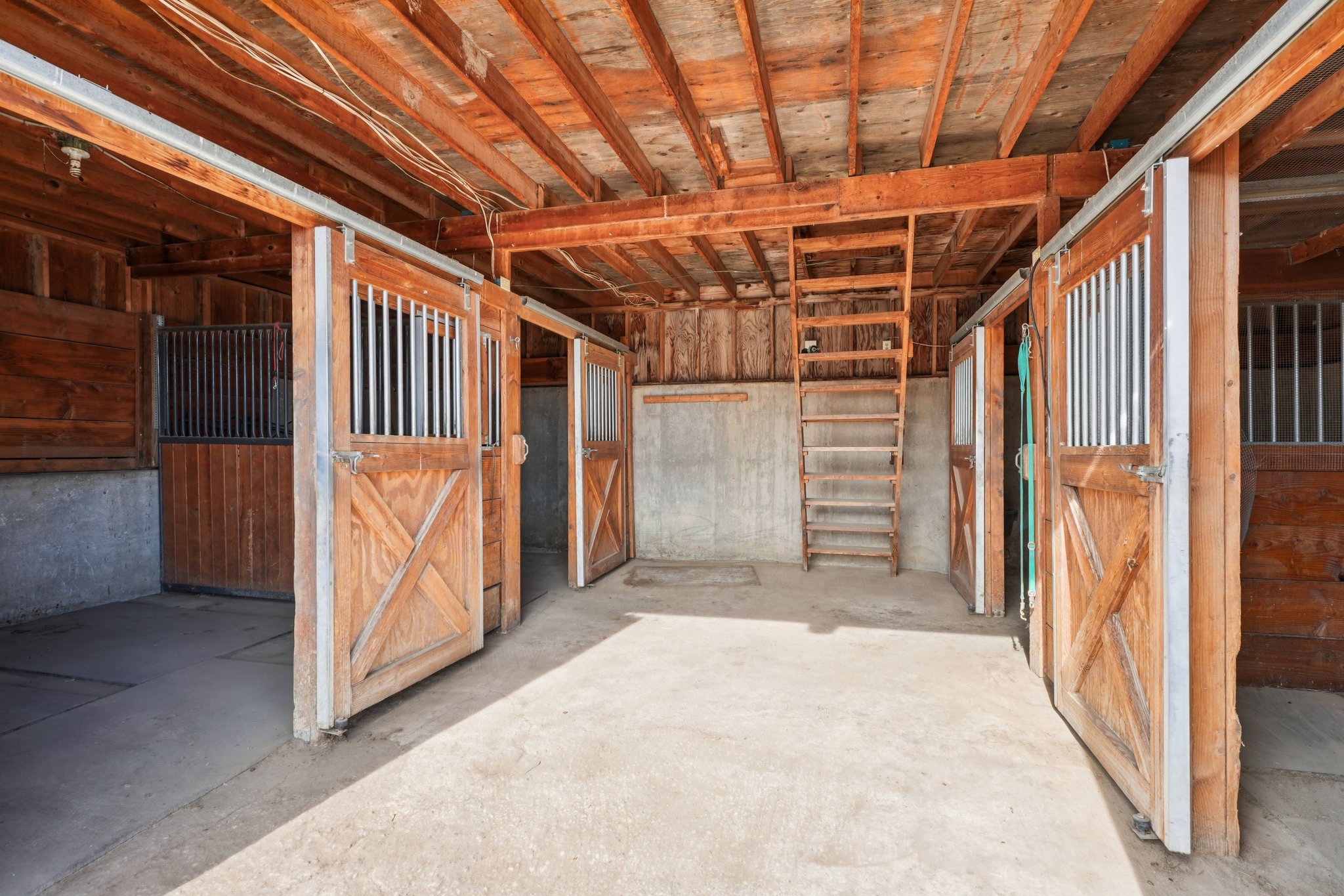 Schilling Ave-S0502-061.jpg