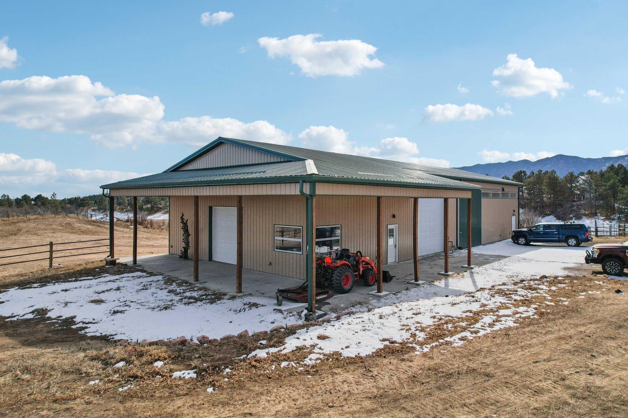 Schilling Ave-S0502-078.jpg