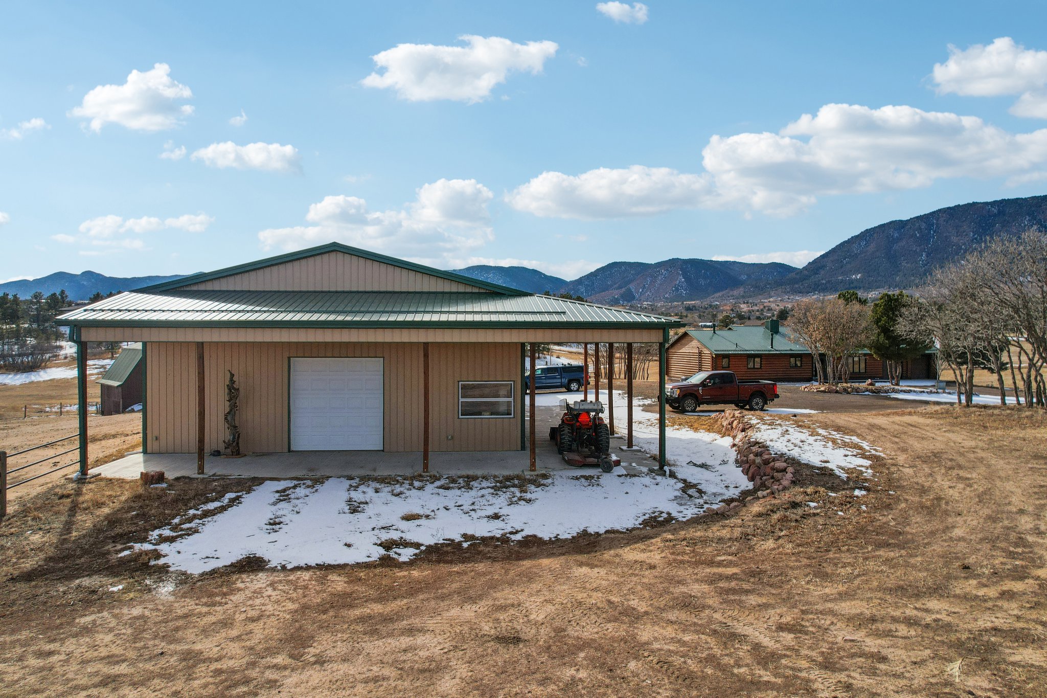 Schilling Ave-S0502-079.jpg