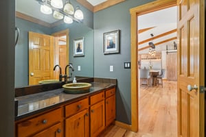 Schilling Ave-S0502-043.jpg