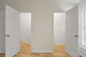  Photo 31