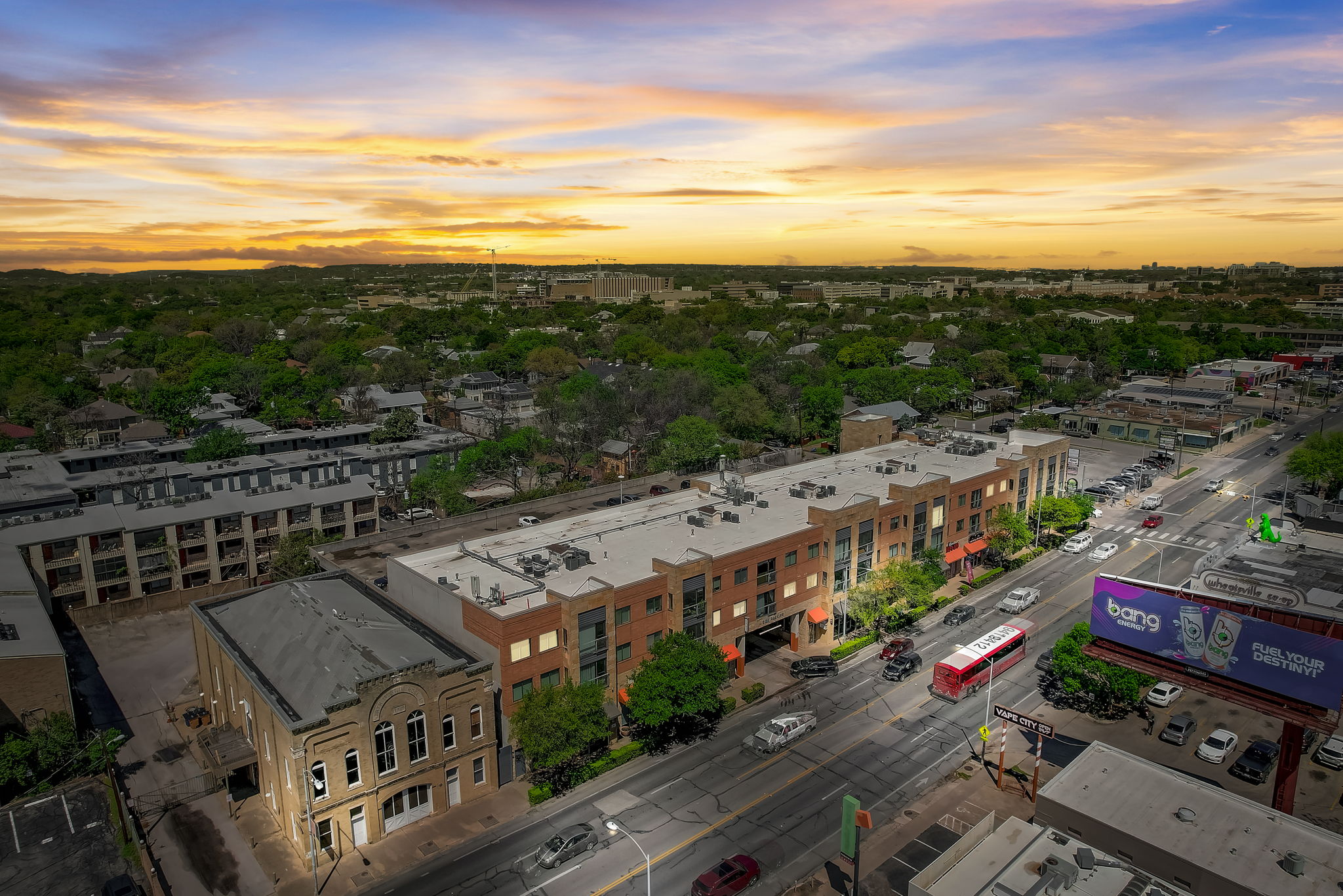 Guadalupe St 206 - VT-002