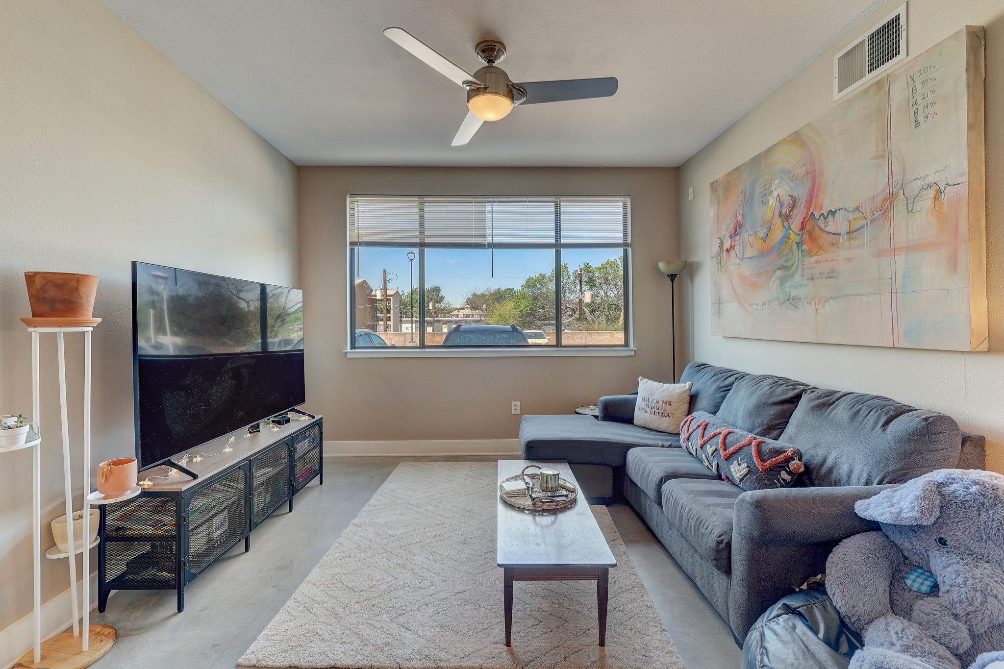 Guadalupe St 206-013