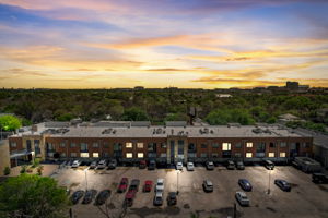 Guadalupe St 206 - VT-001