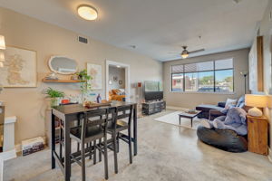 Guadalupe St 206-008