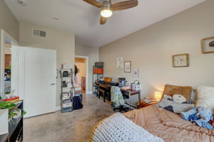 Guadalupe St 206-023