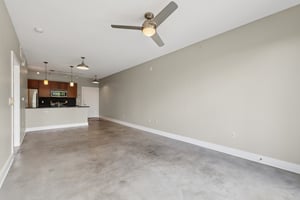 Guadalupe St #211-S0907-009.jpg