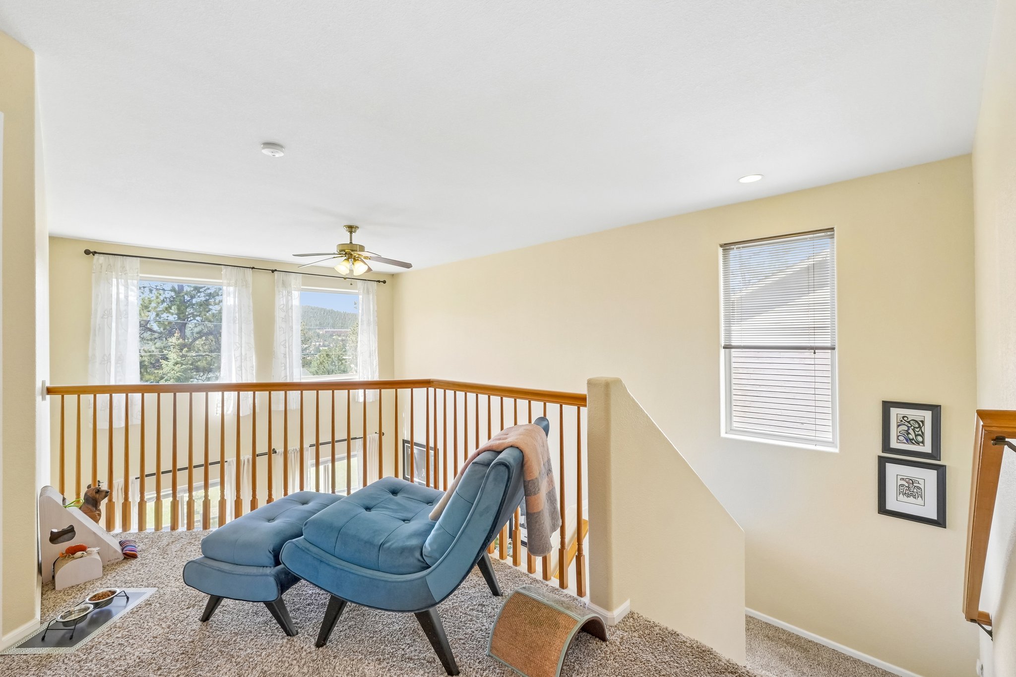 Hilltop Dr-S0206-018.jpg