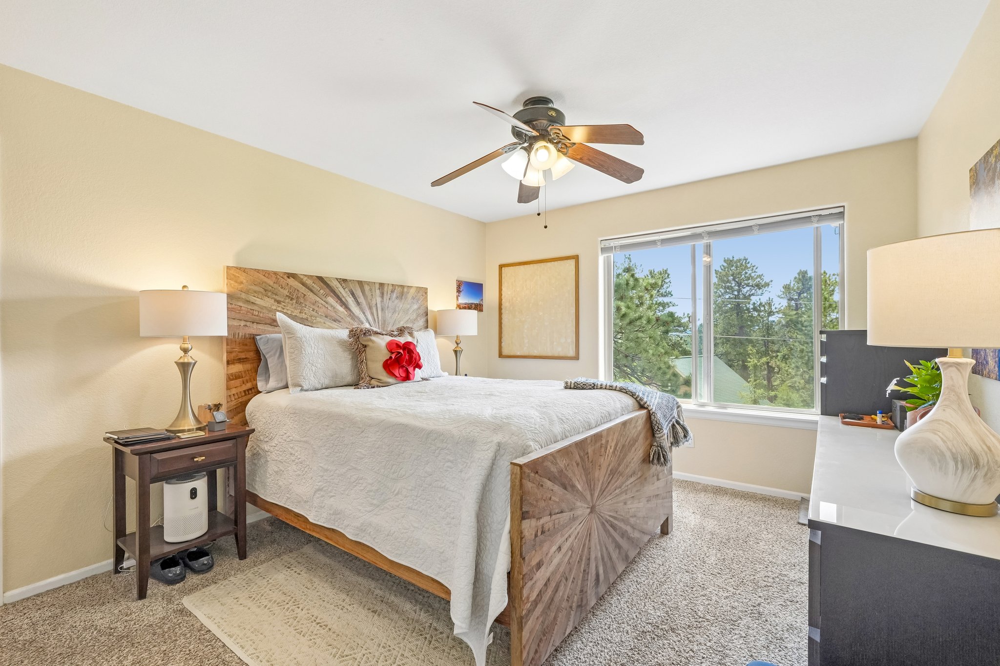 Hilltop Dr-S0206-029.jpg