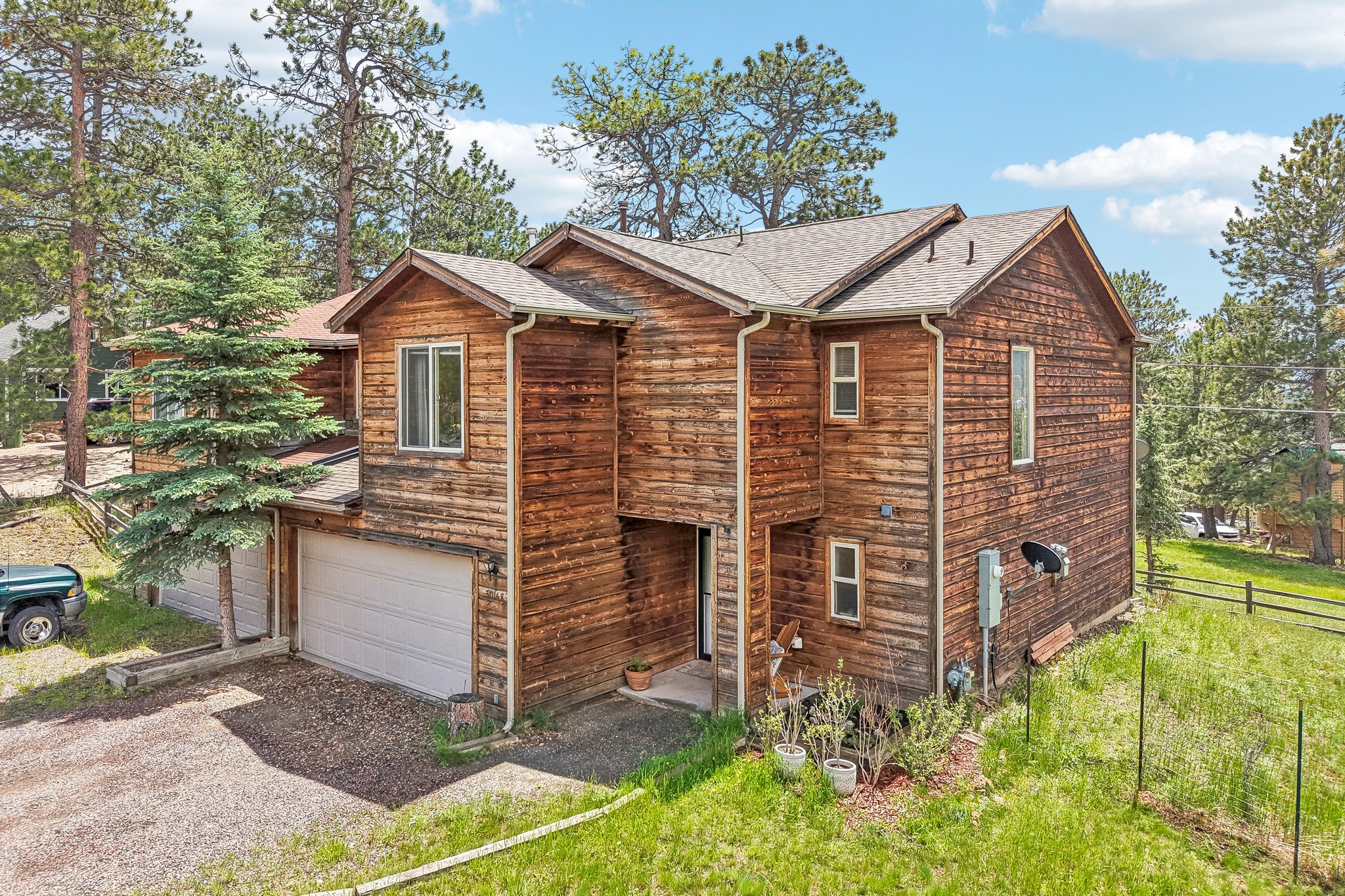 Hilltop Dr-S0206-047.jpg