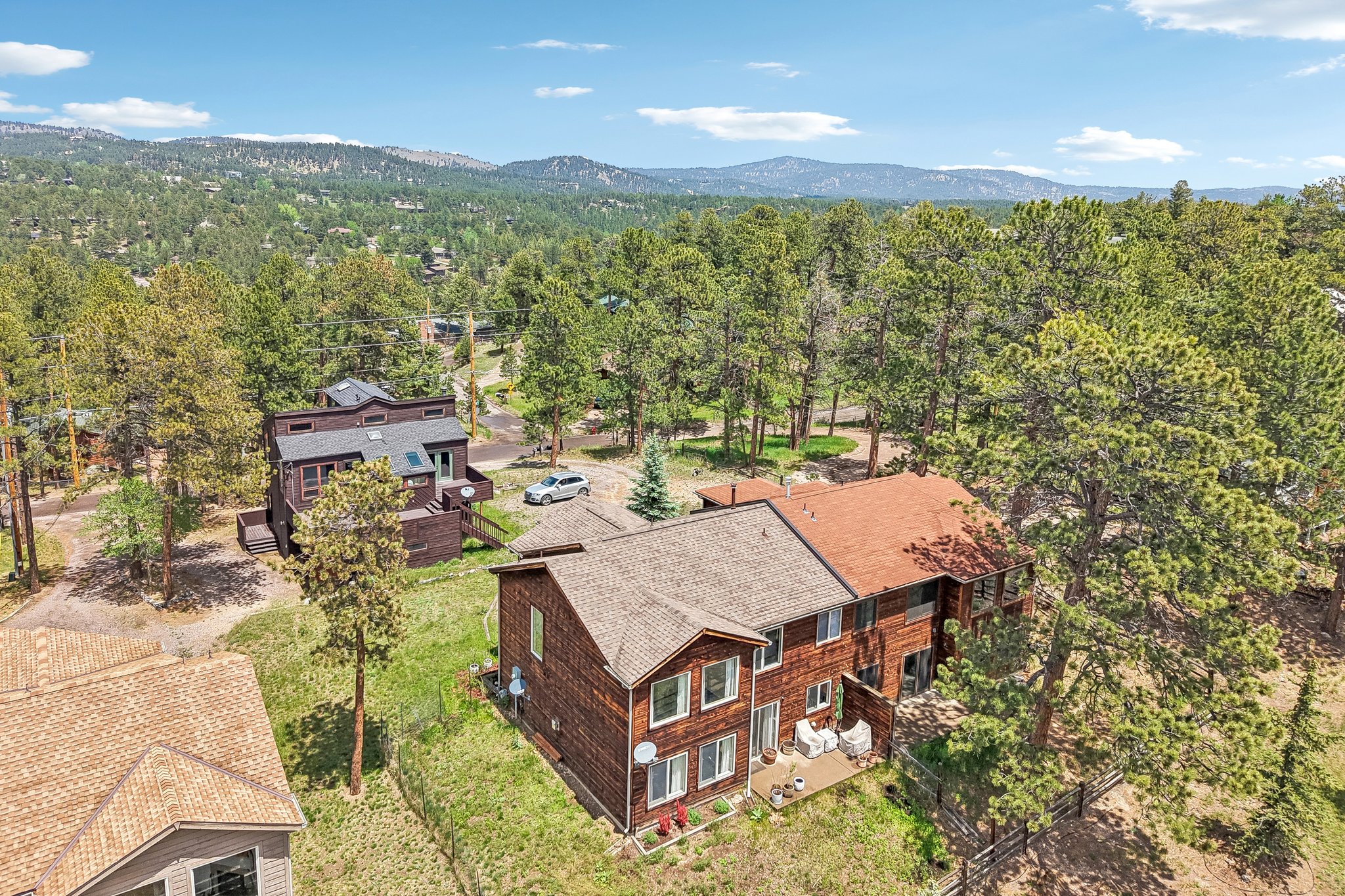 Hilltop Dr-S0206-050.jpg