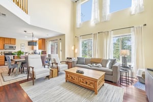 Hilltop Dr-S0206-008.jpg