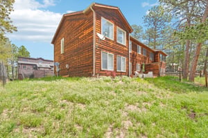 Hilltop Dr-S0206-041.jpg