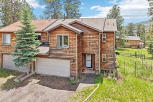 Hilltop Dr-S0206-046.jpg
