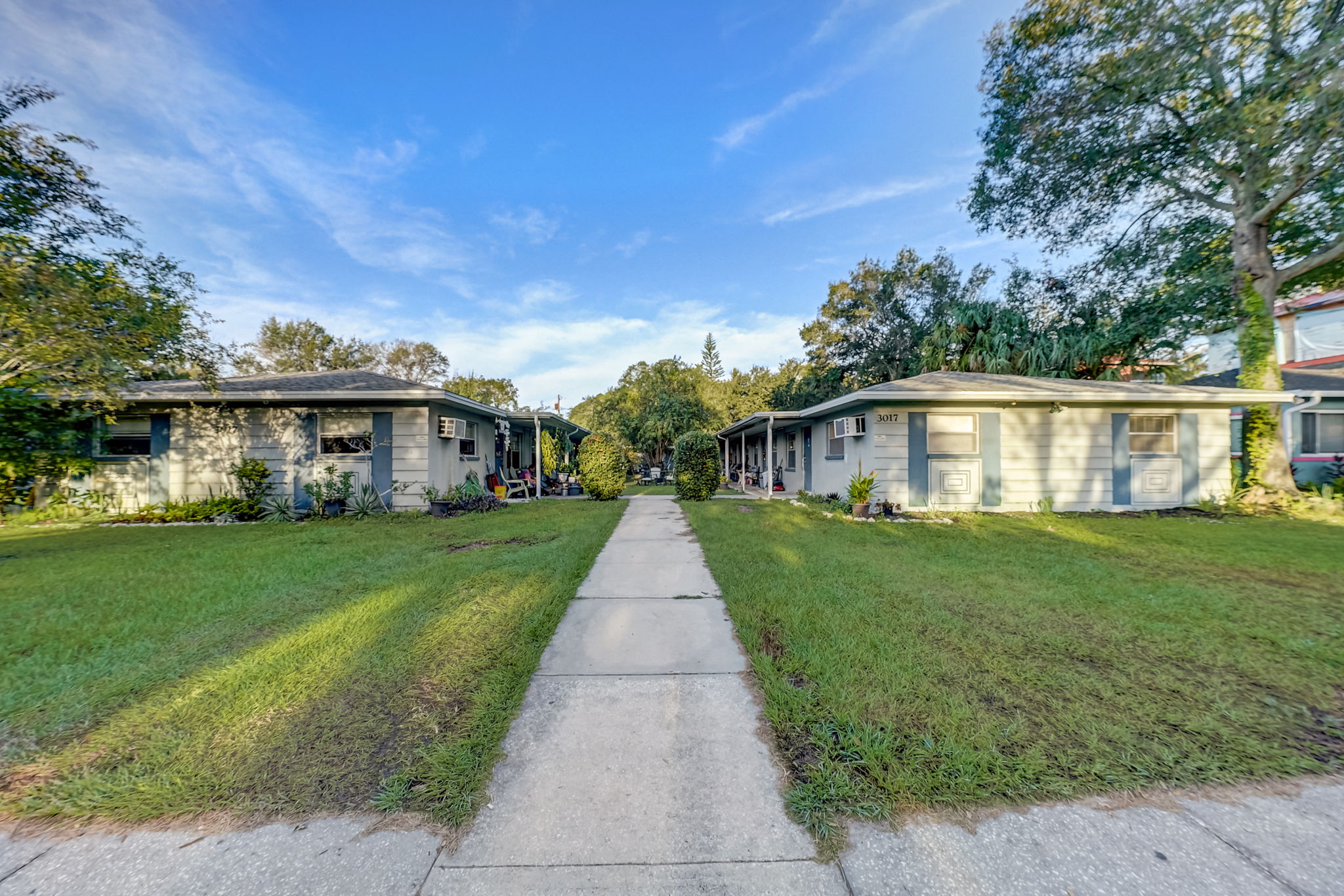 49th St S 1-002