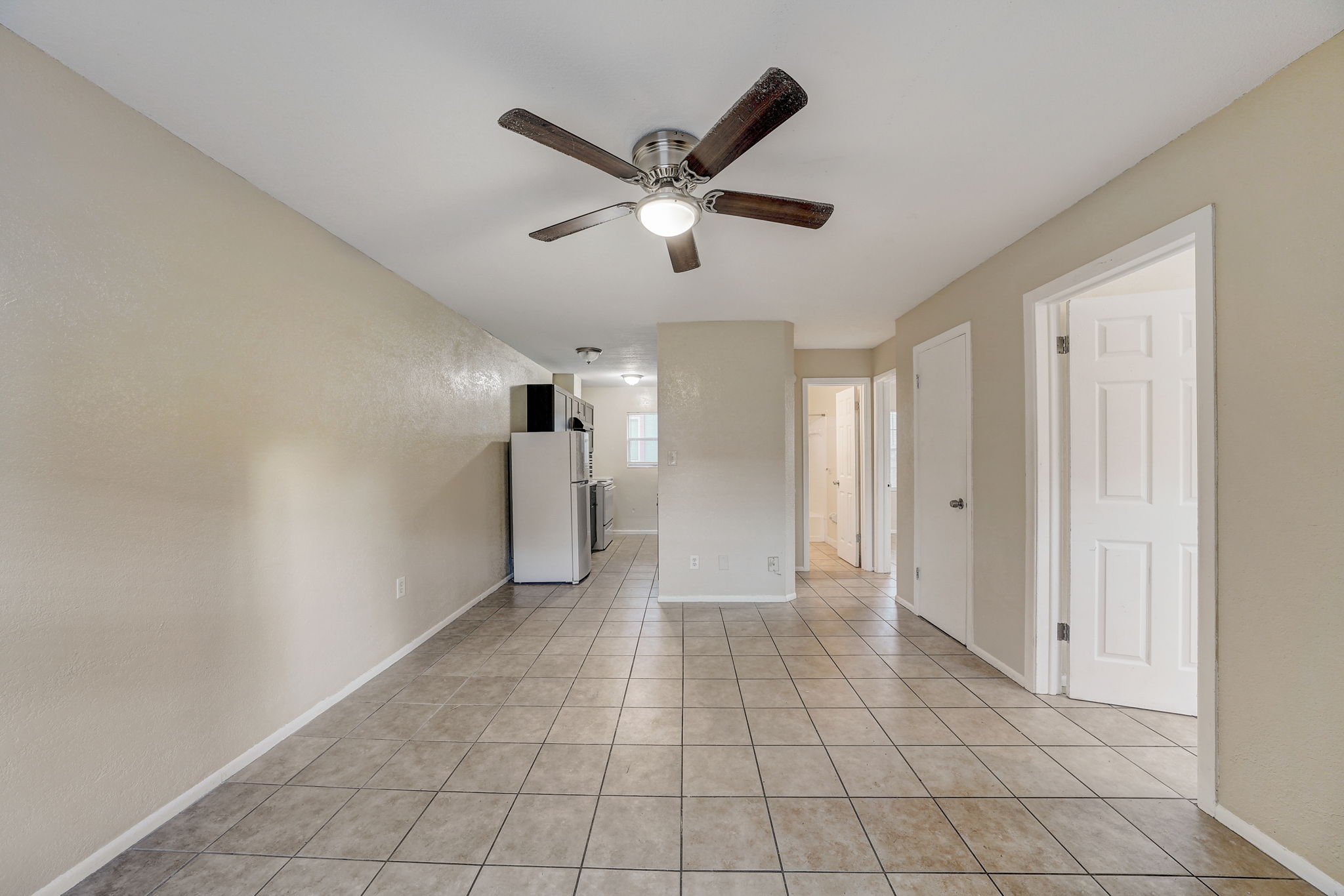 49th St S 1-014