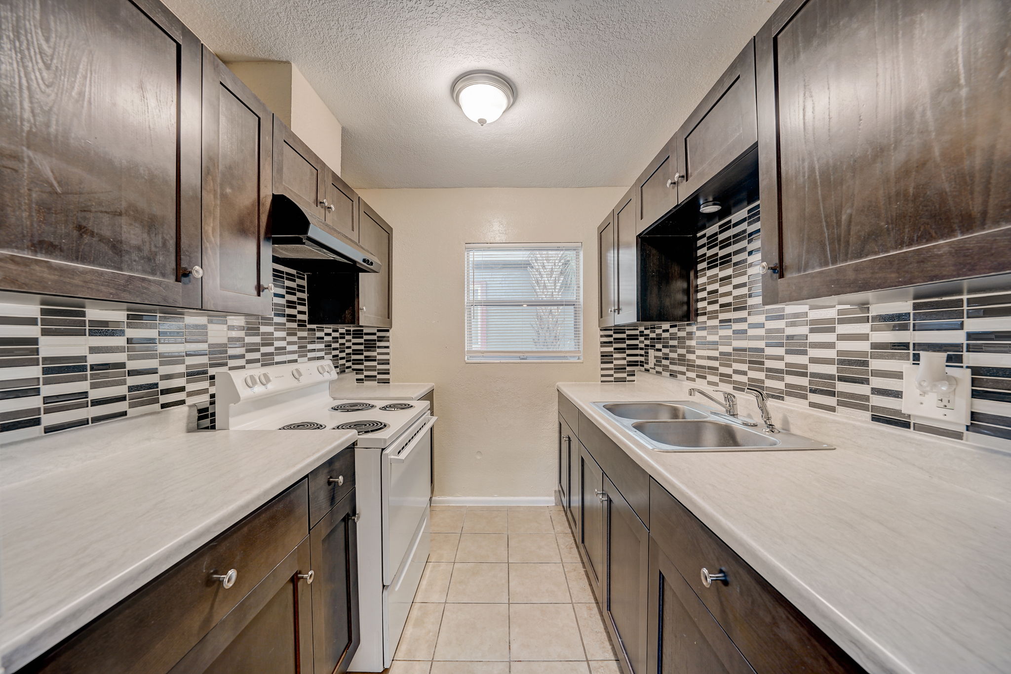 49th St S 1-018