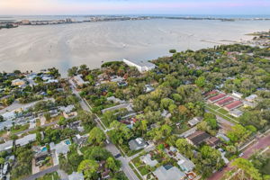 49th St S 1-050