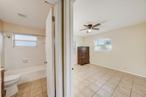 49th St S 1-025