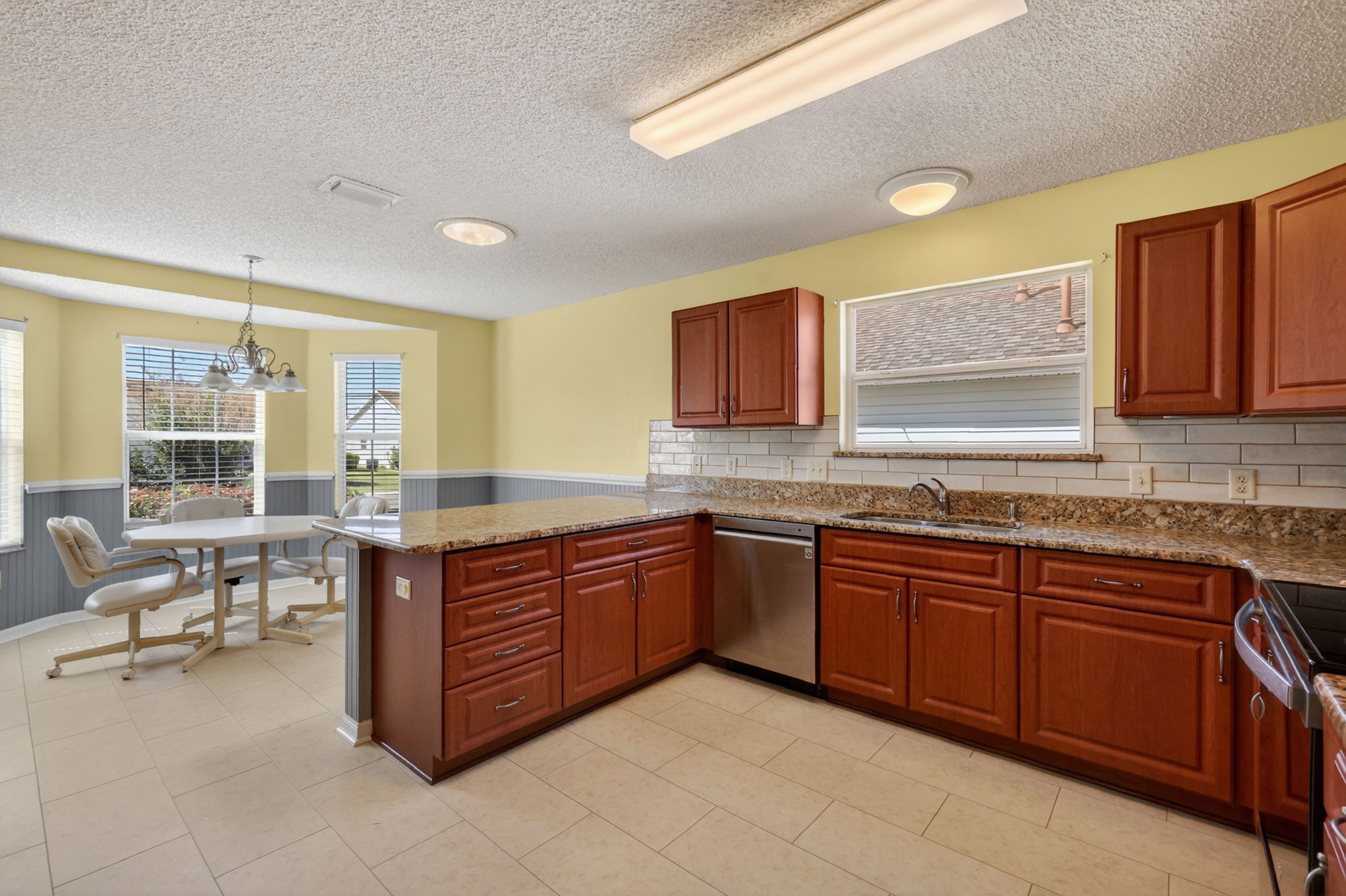 Kitchen and Dinette