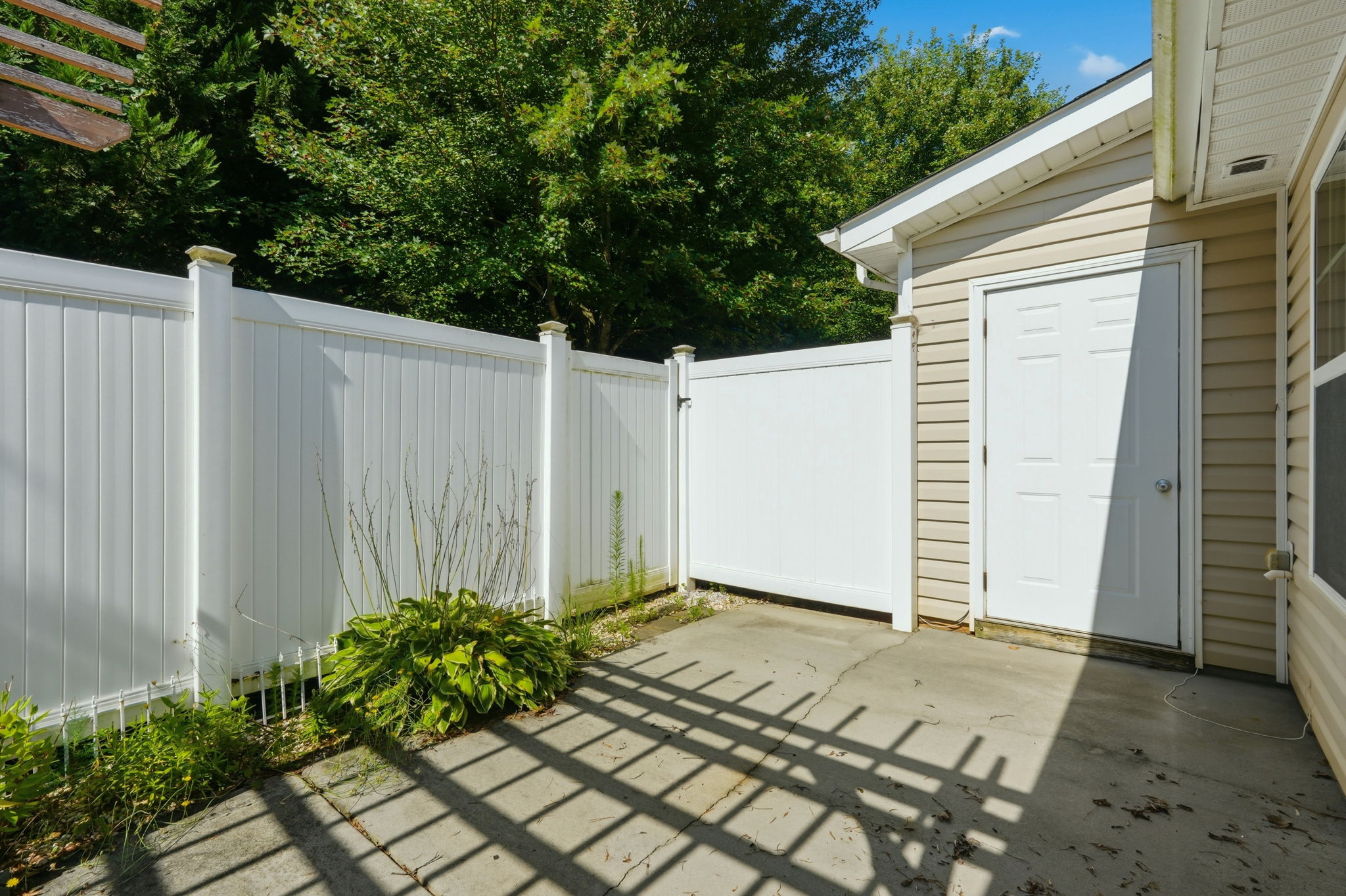 Patio & Storage