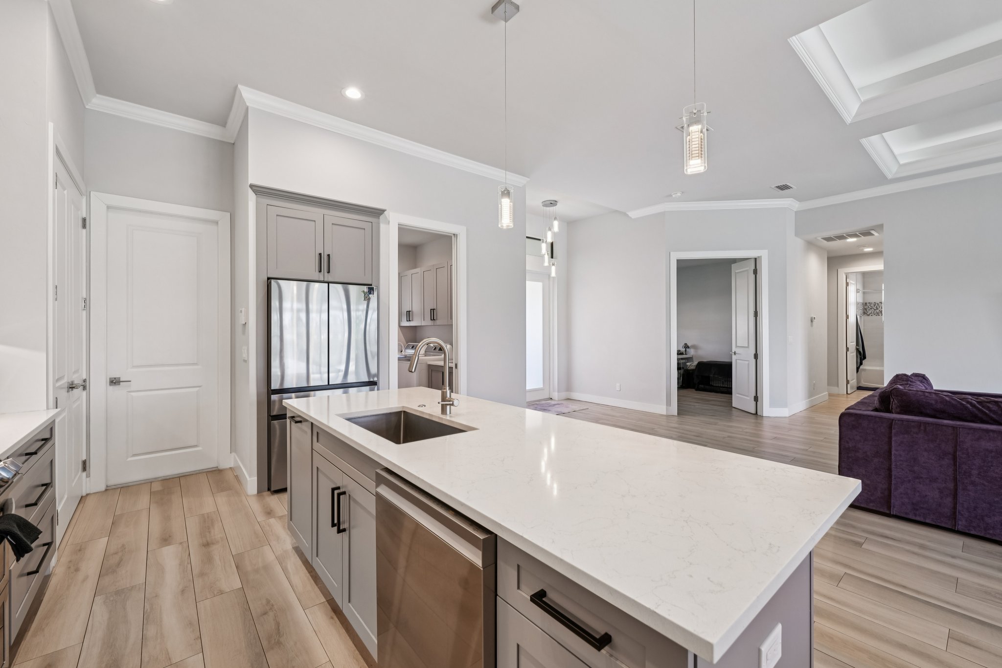 NW 18th Ave-S2702-015r.jpg