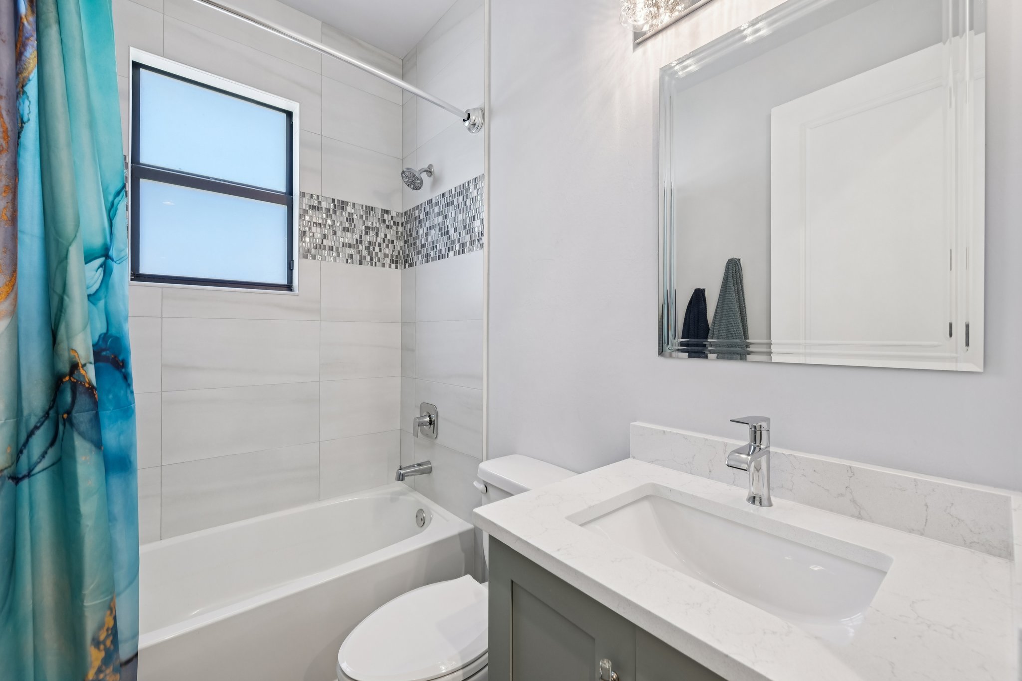 NW 18th Ave-S2702-024r.jpg