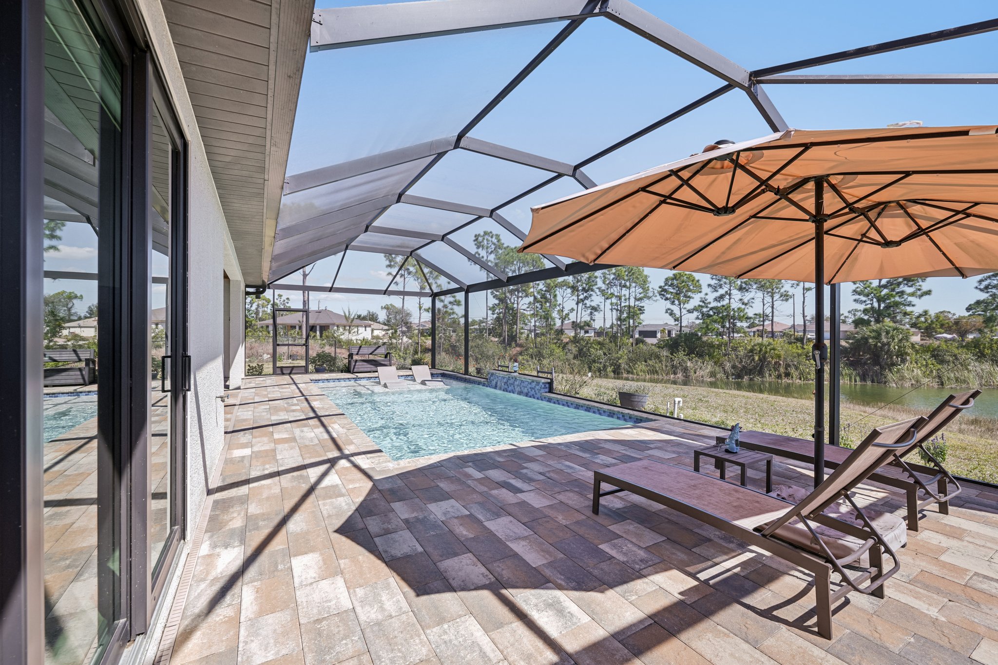 NW 18th Ave-S2702-035r.jpg