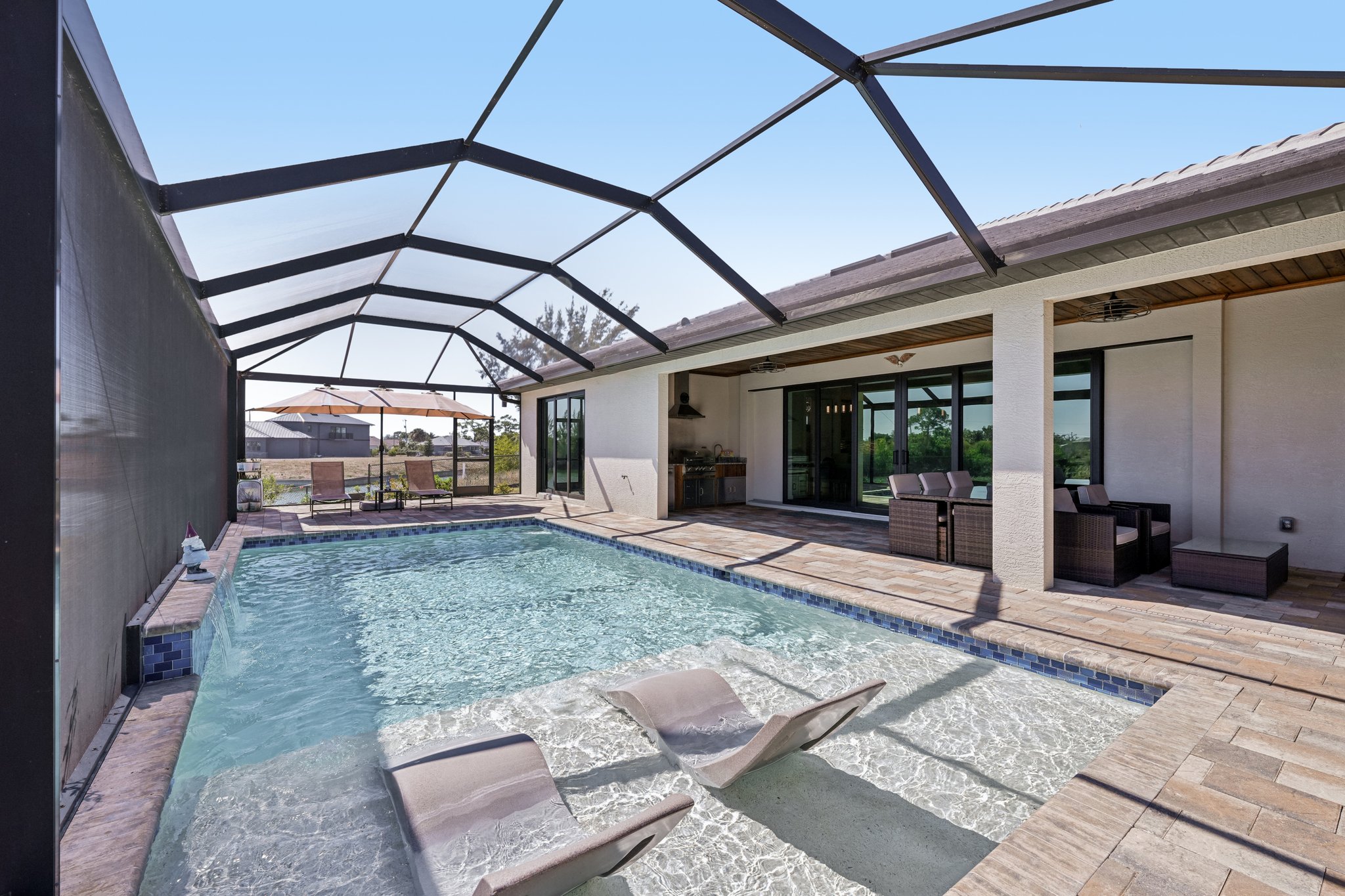 NW 18th Ave-S2702-038r.jpg