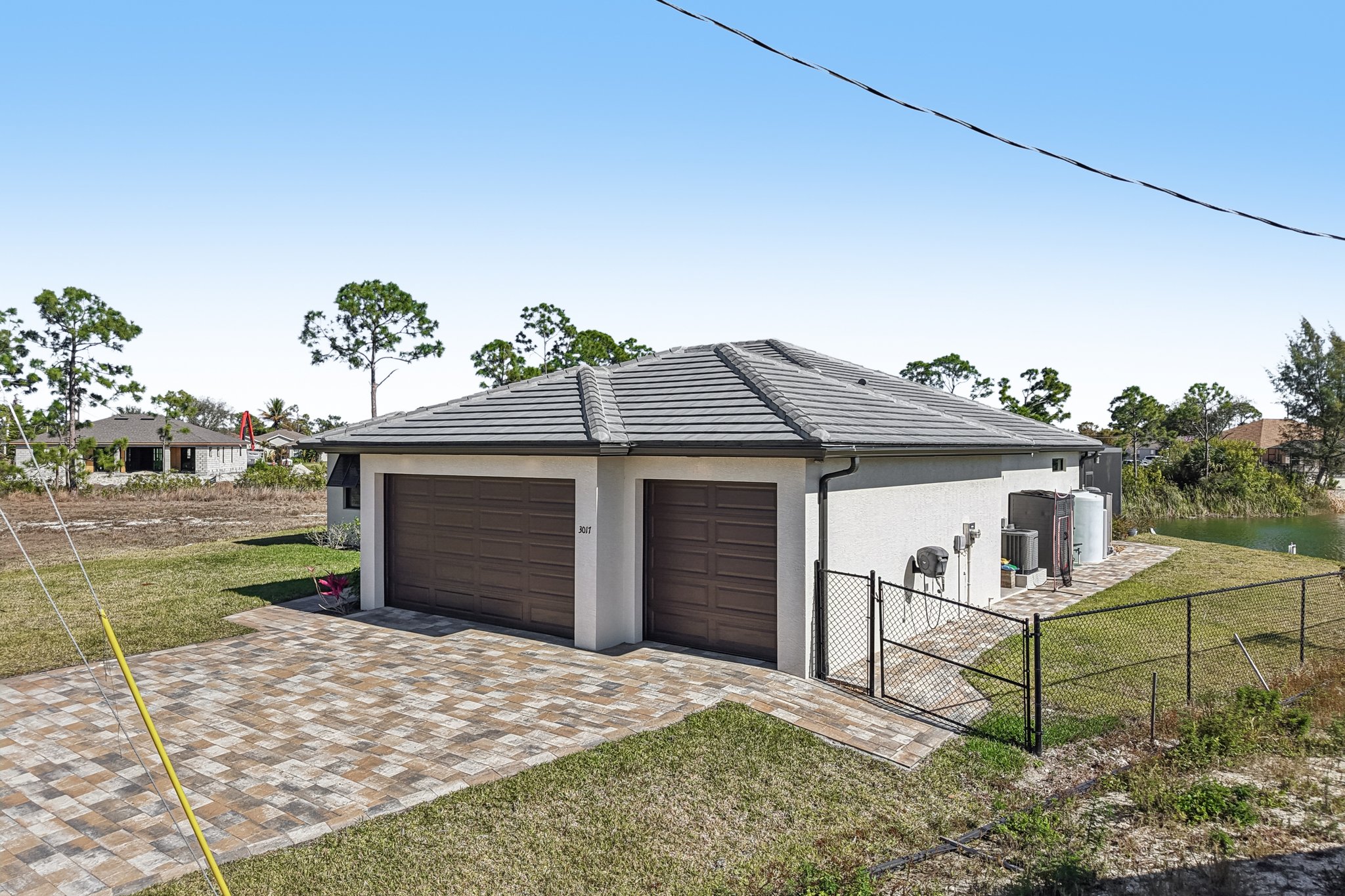 NW 18th Ave-S2702-043r.jpg