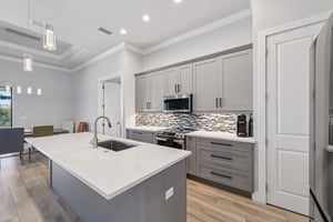 NW 18th Ave-S2702-013r.jpg