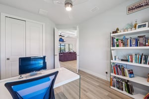 NW 18th Ave-S2702-034r.jpg