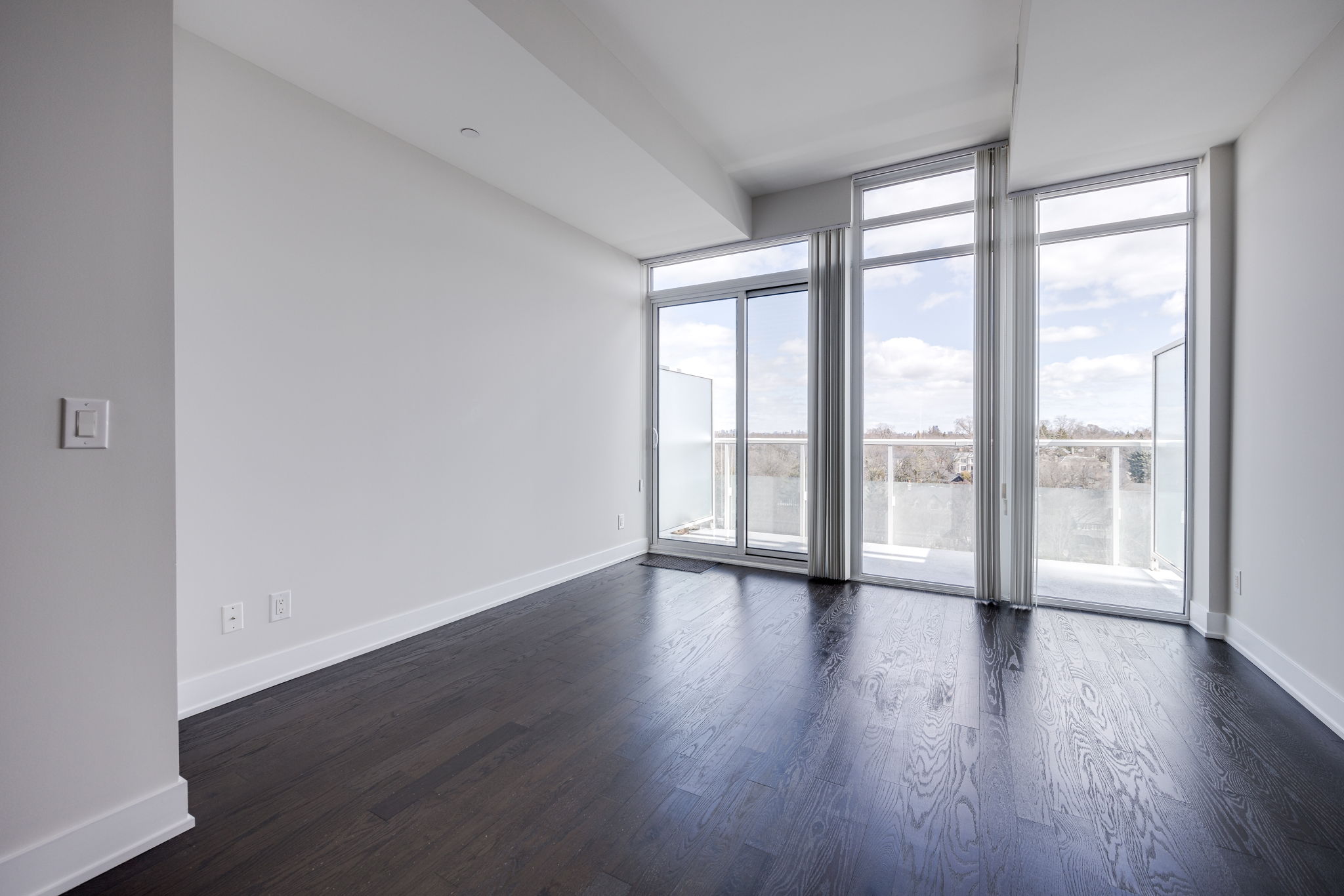 Toronto property showcase — delivered property photograph 16