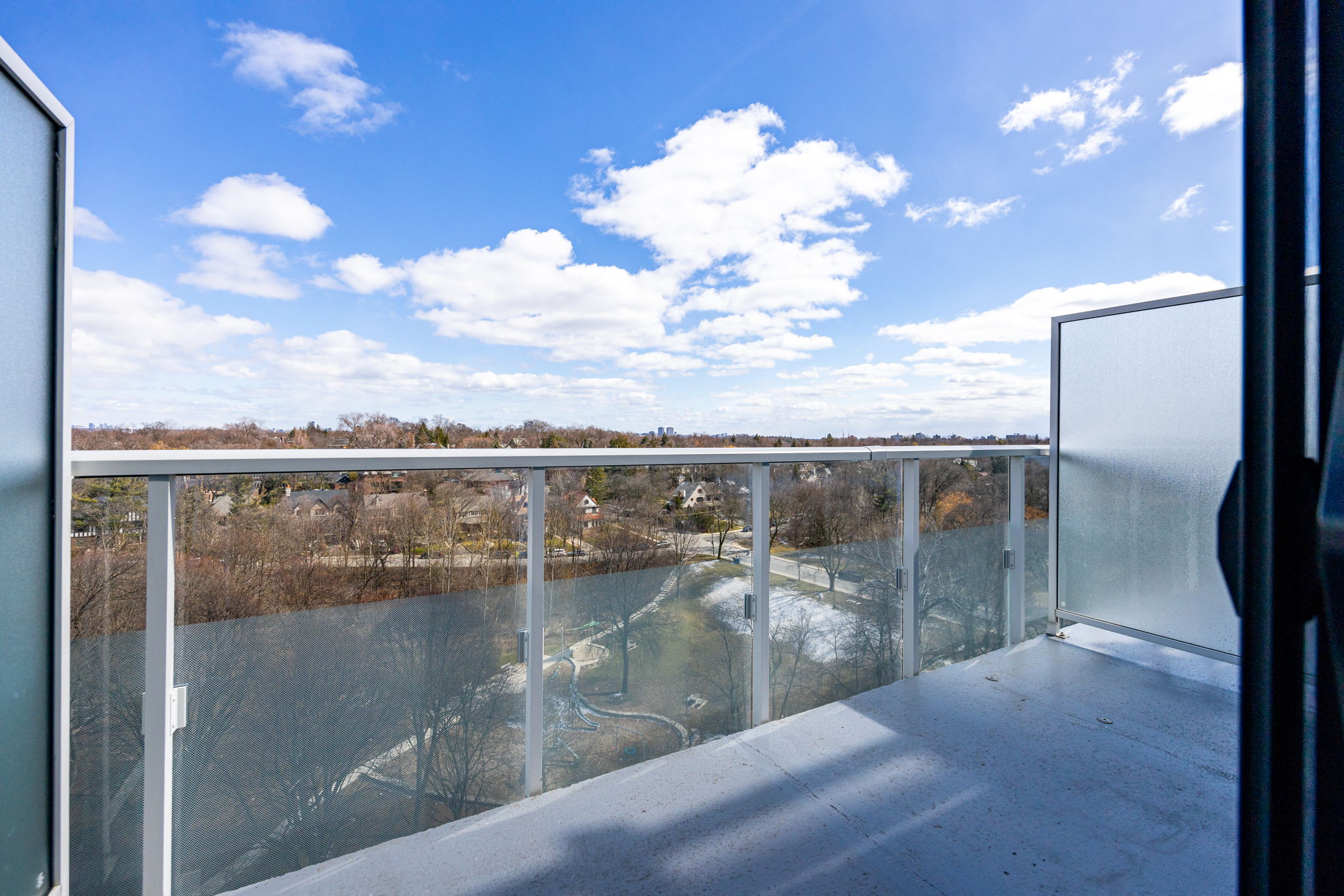 Toronto property showcase — delivered property photograph 24