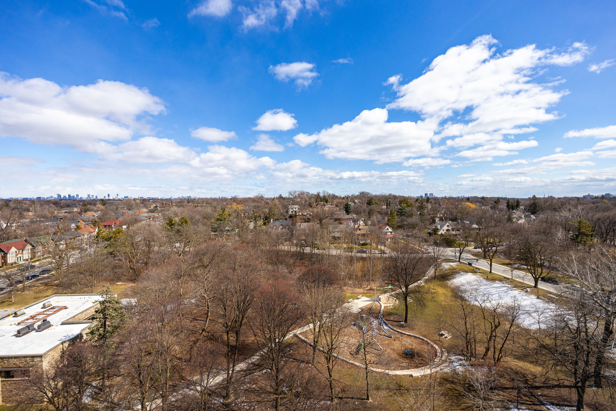 Toronto property showcase — delivered property photograph 28