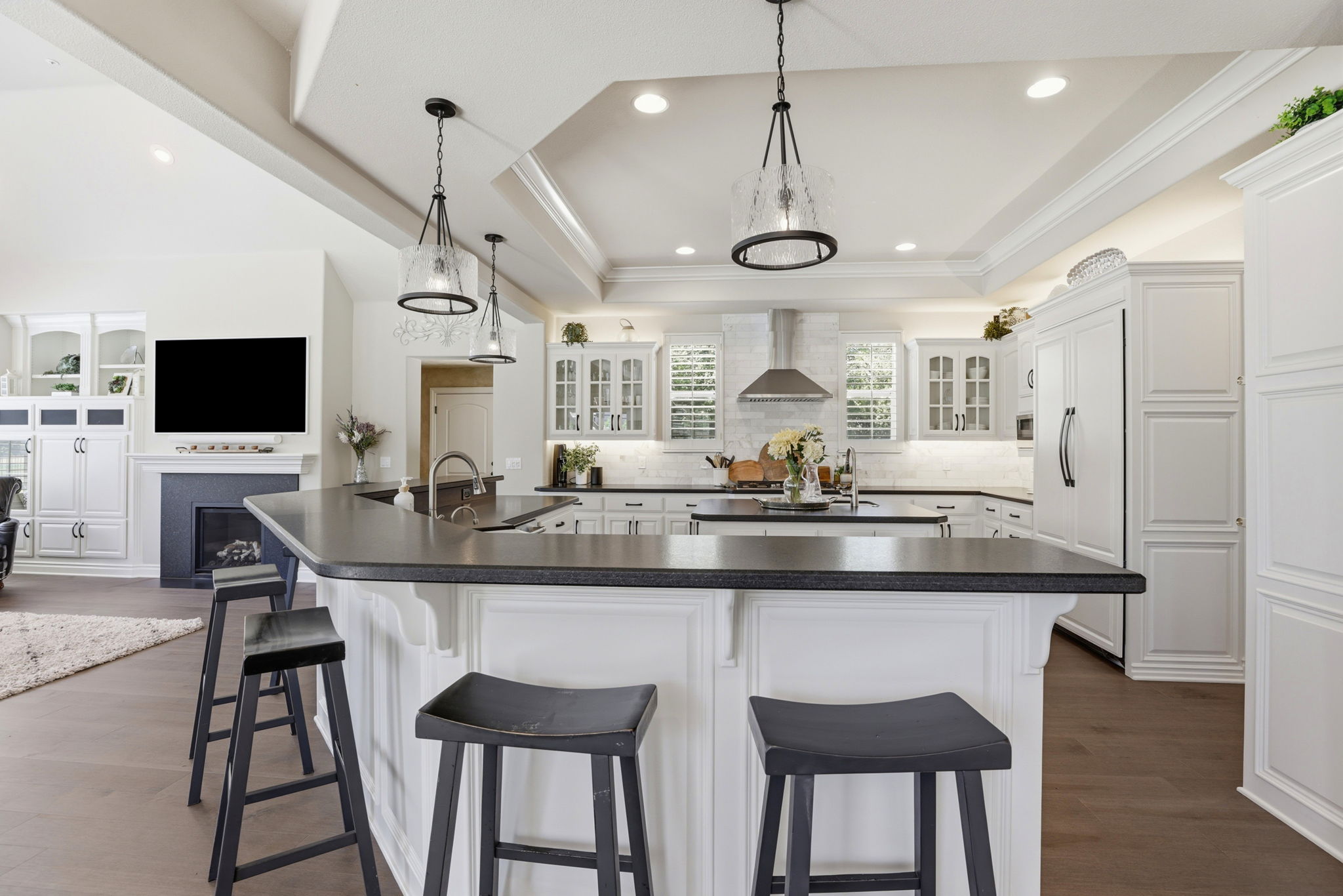 015_F8_3019 E Ruby Hill Dr