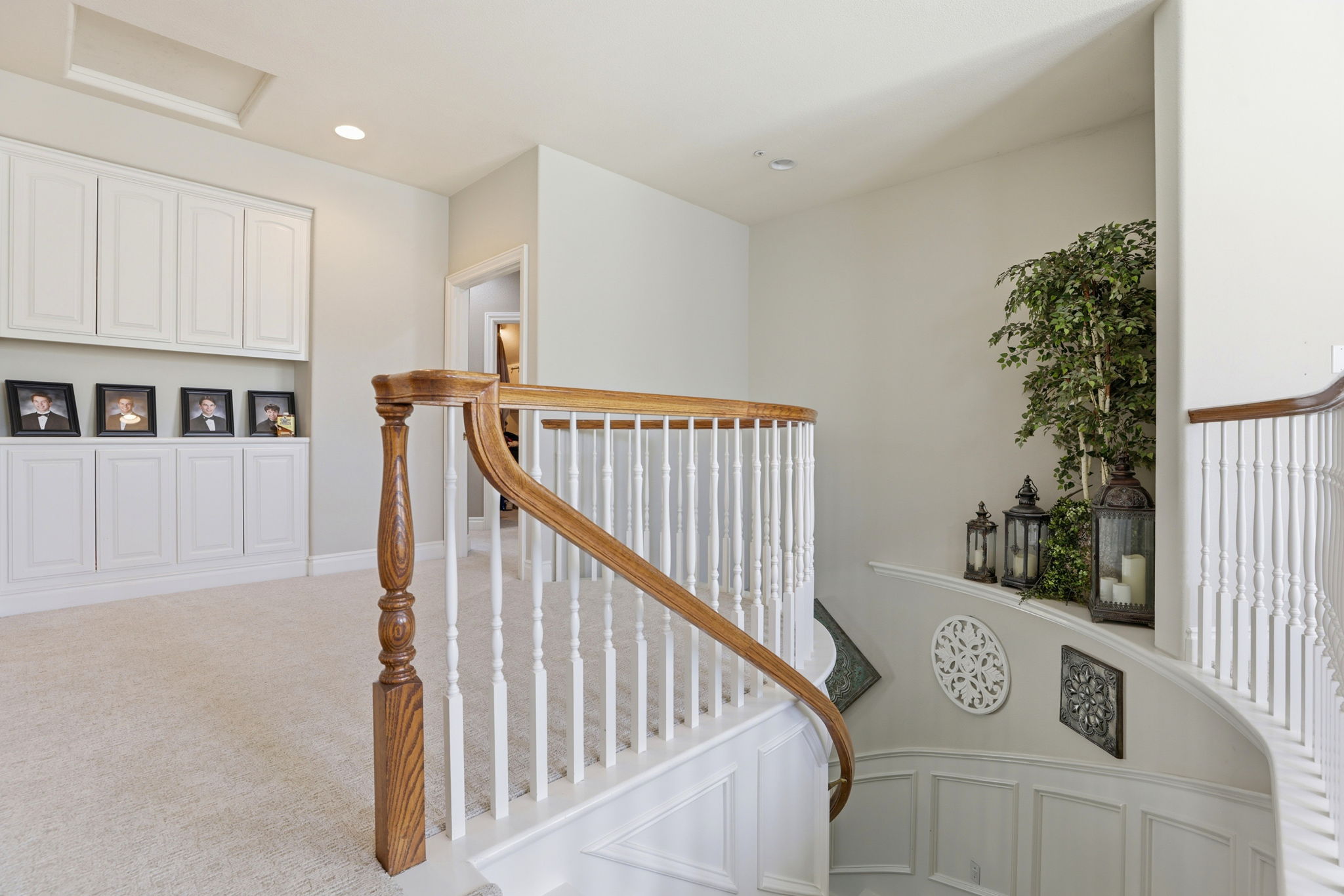 027_F8_3019 E Ruby Hill Dr