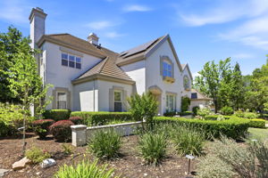 003_F8_3019 E Ruby Hill Dr