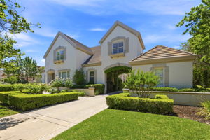 005_F8_3019 E Ruby Hill Dr