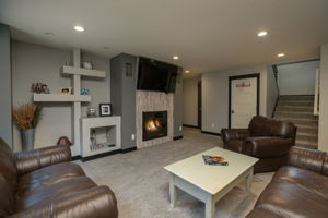 28-Family Room